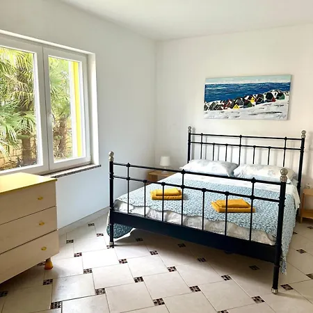 Appartement Cozy Seaside Apartment, -2 *